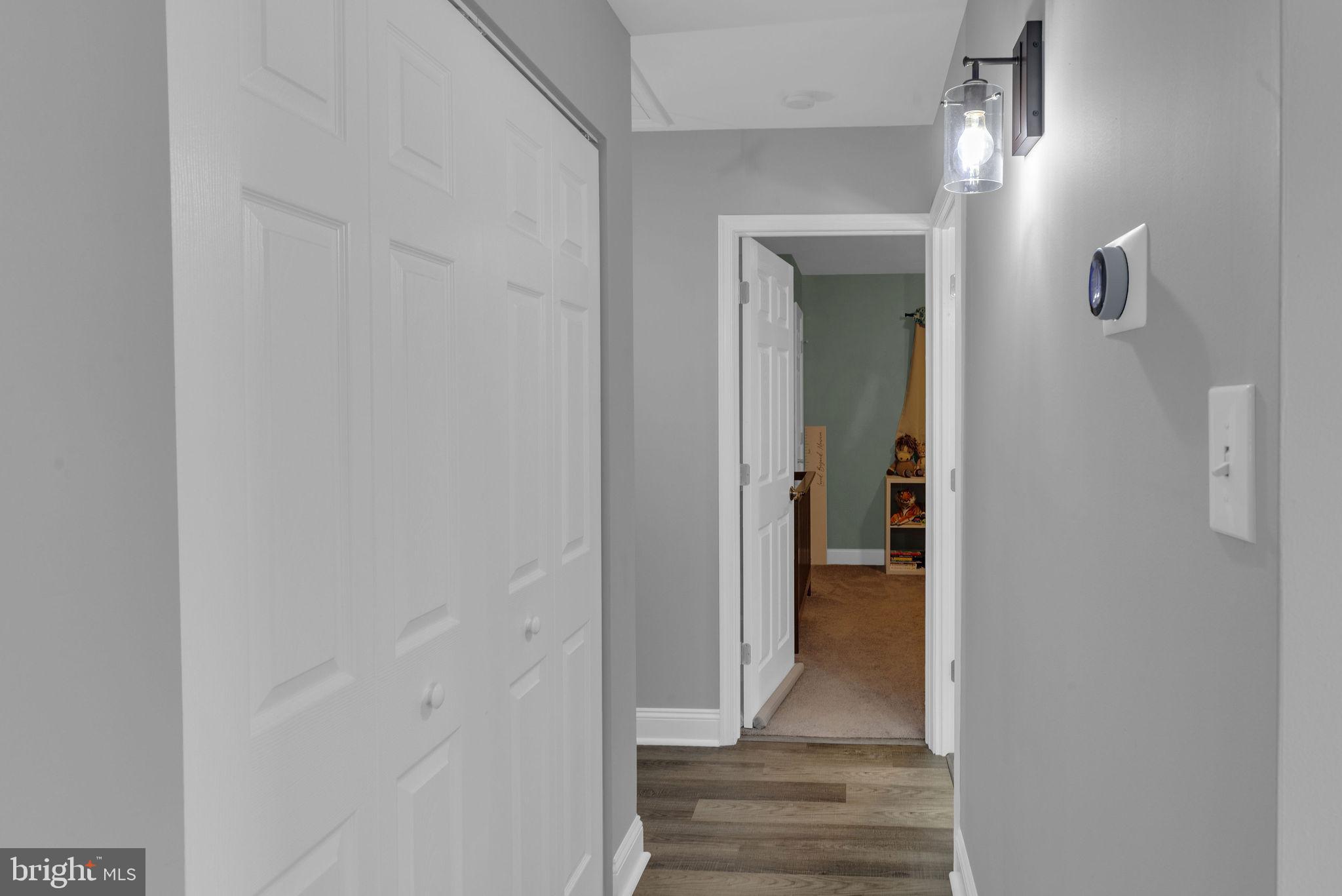 25 Easter Lane Levittown, PA 19054 - Photo 10 of 22