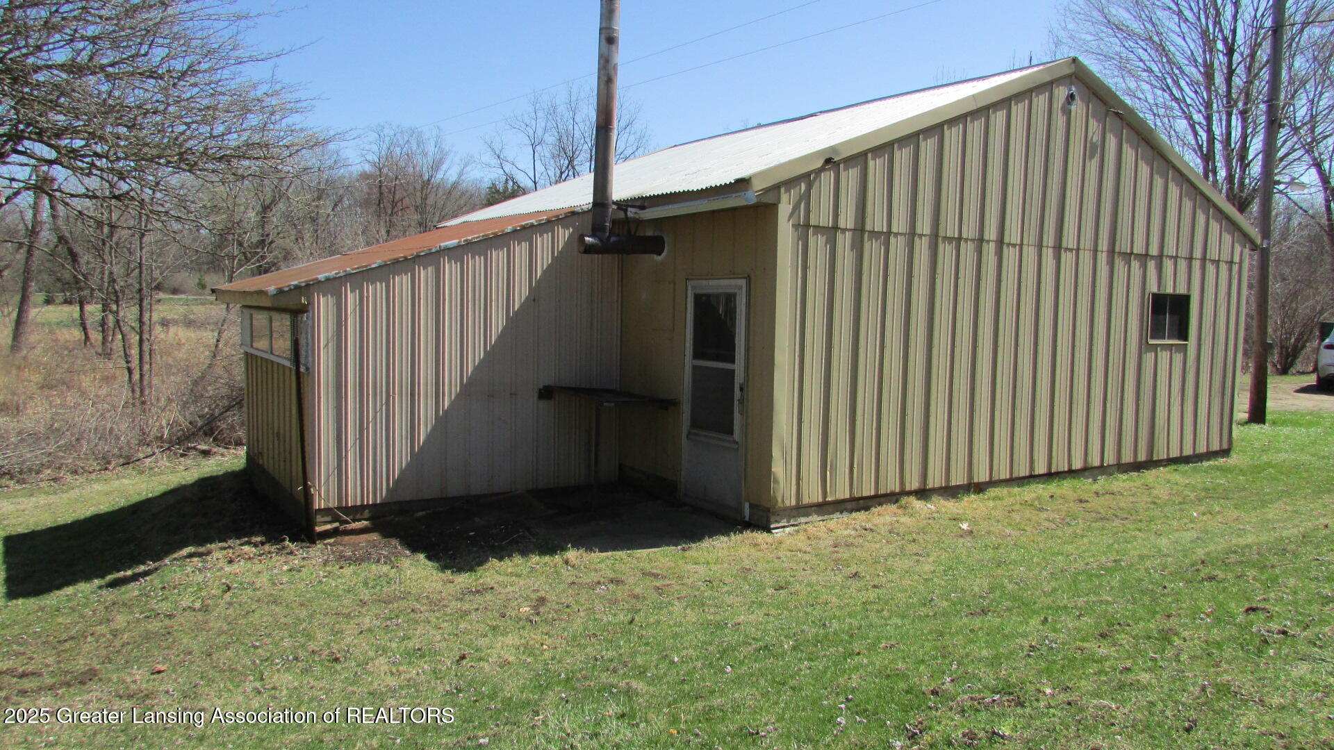 872 Rolfe Road Mason, MI 48854 - Photo 19 of 25 19_872