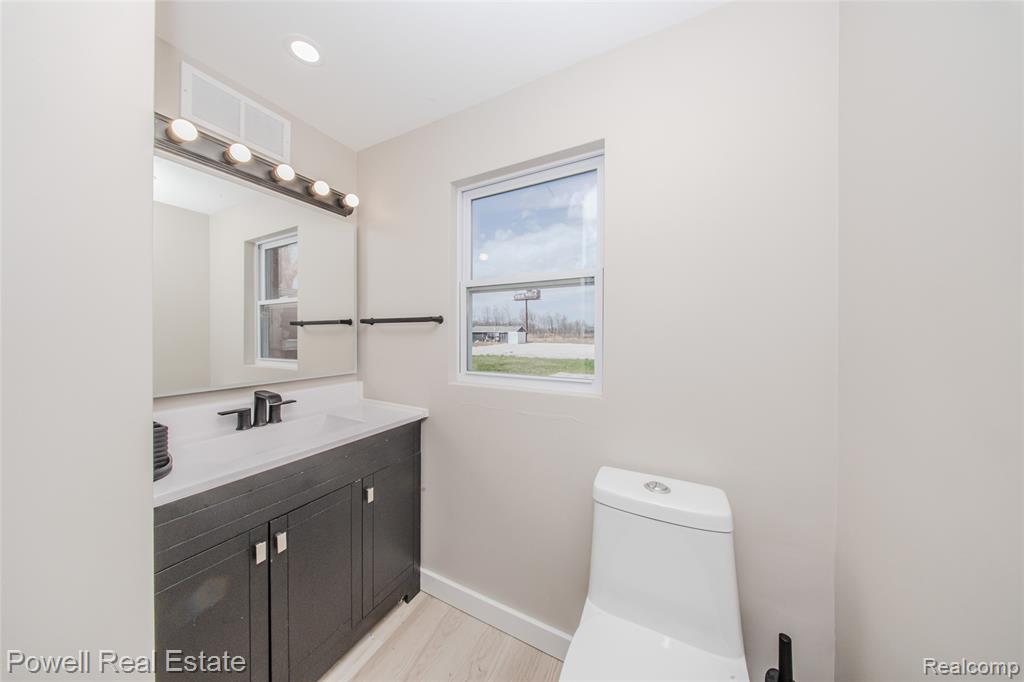 4118 Griswold Road Port Huron, MI 48060 - Photo 27 of 43