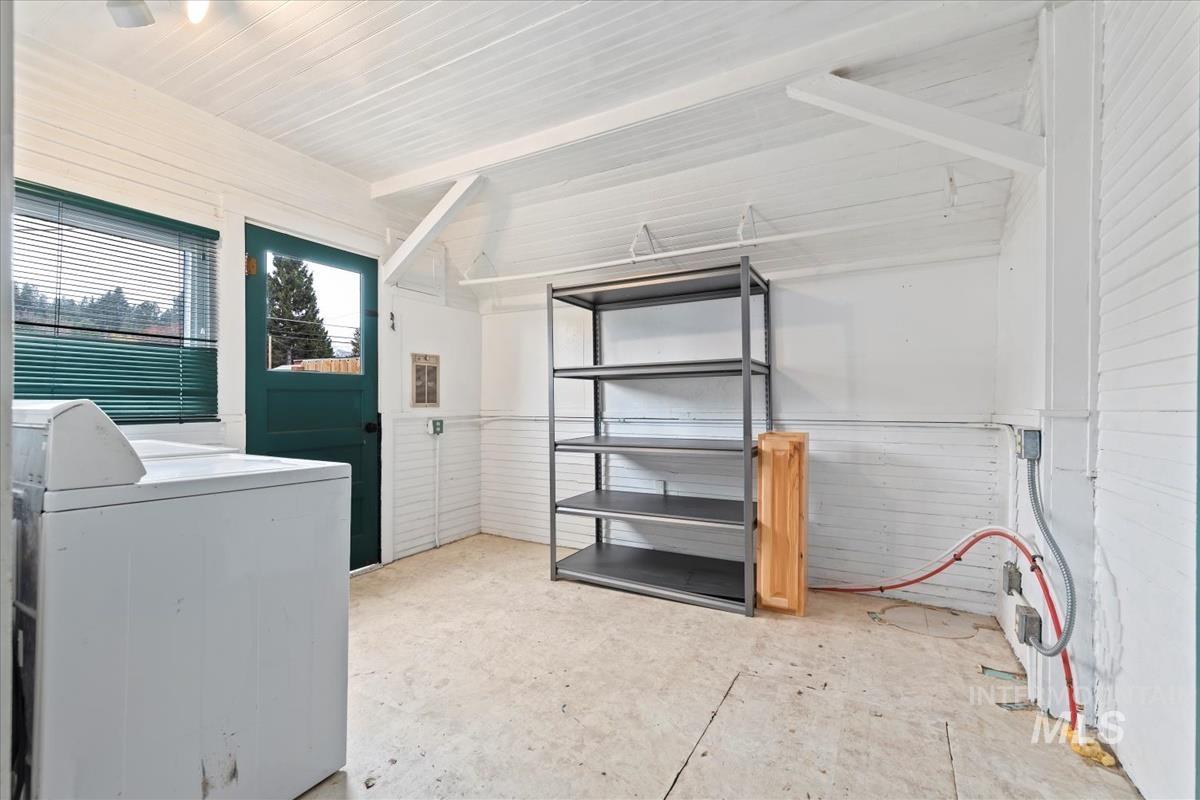 121 South Main Street Cascade, ID 83611 - Photo 13 of 41