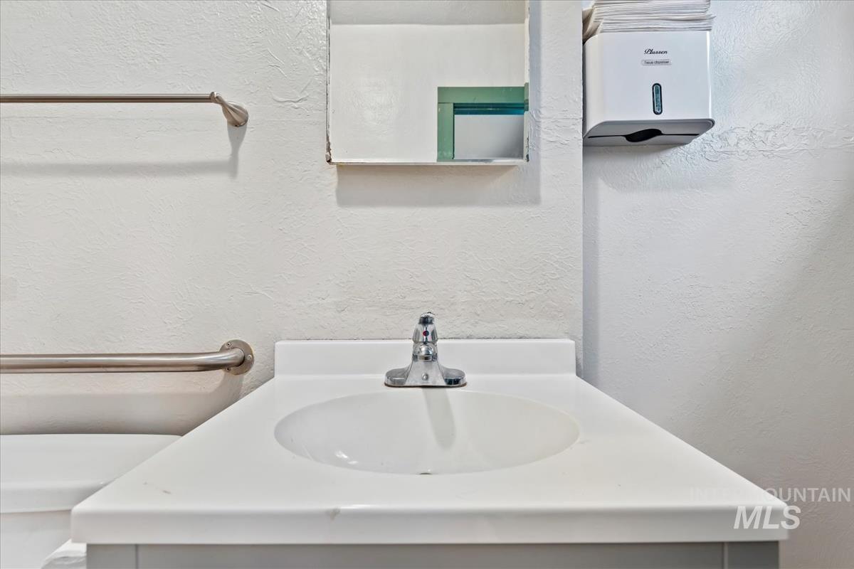 121 South Main Street Cascade, ID 83611 - Photo 17 of 41