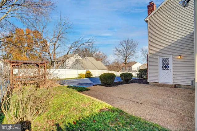 $745,000 | 1324 Rock Chapel Road, Herndon, VA 20170