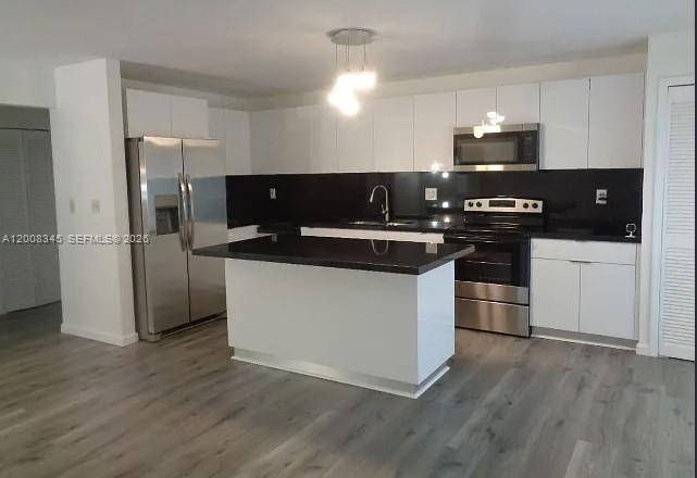 12892 Southwest 61st Street Miami, FL 33183 - Photo 12 of 37