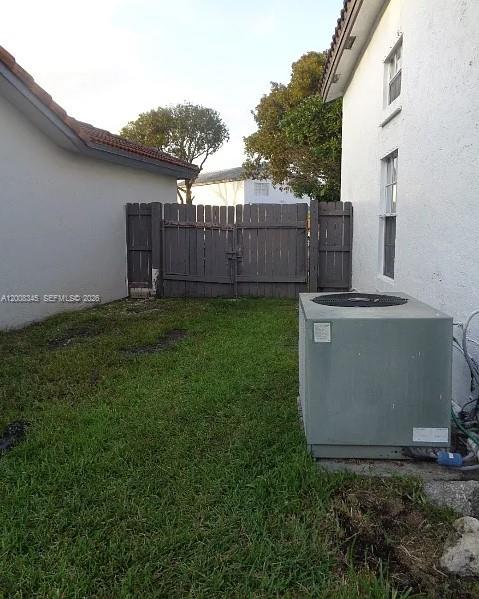 12892 Southwest 61st Street Miami, FL 33183 - Photo 35 of 37