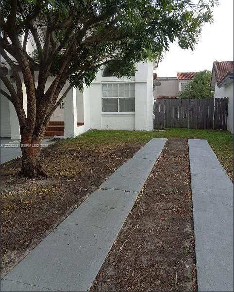 12892 Southwest 61st Street Miami, FL 33183 - Photo 4 of 37