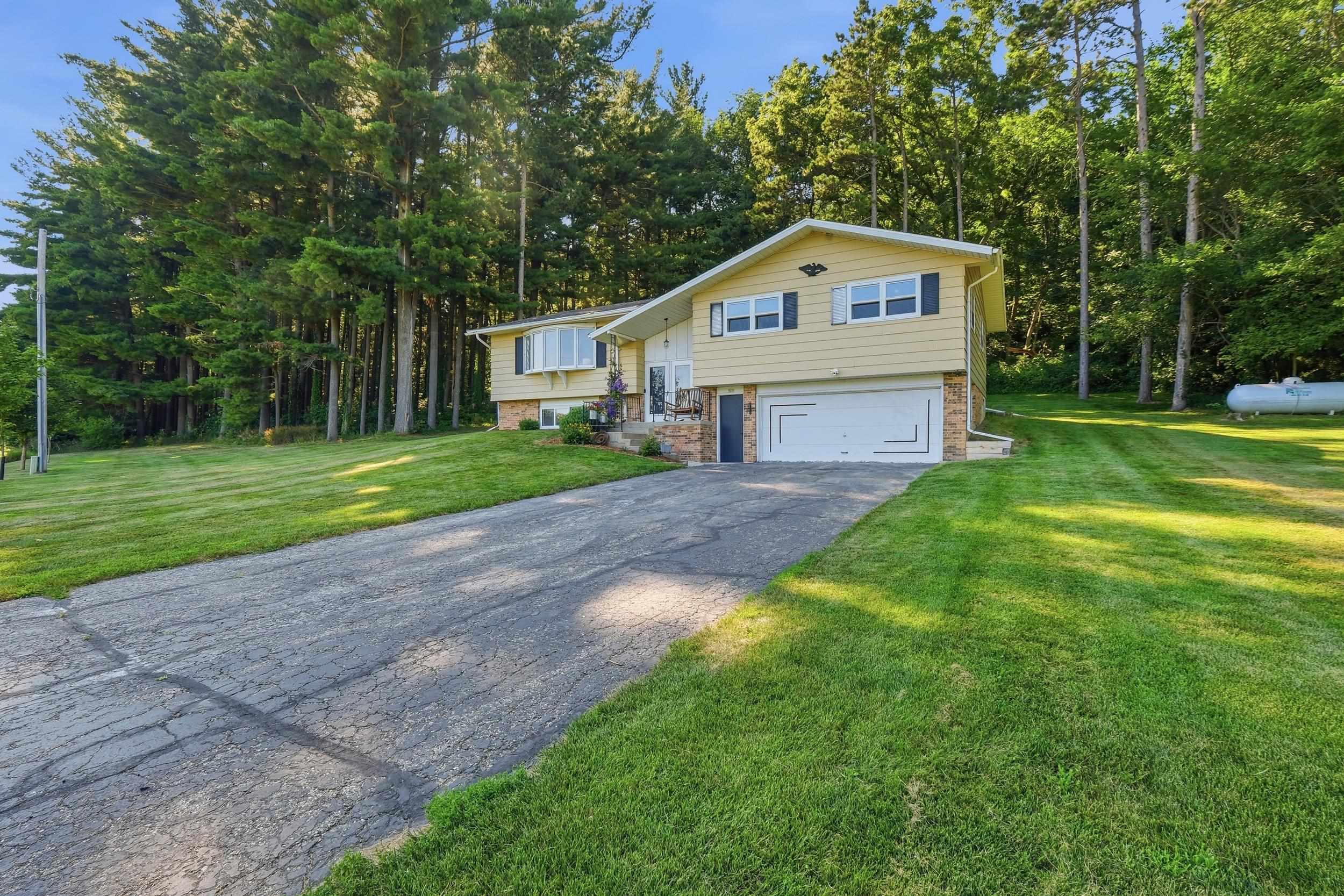 527 Peerless Road Belleville, WI 53508 - Photo 52 of 52
