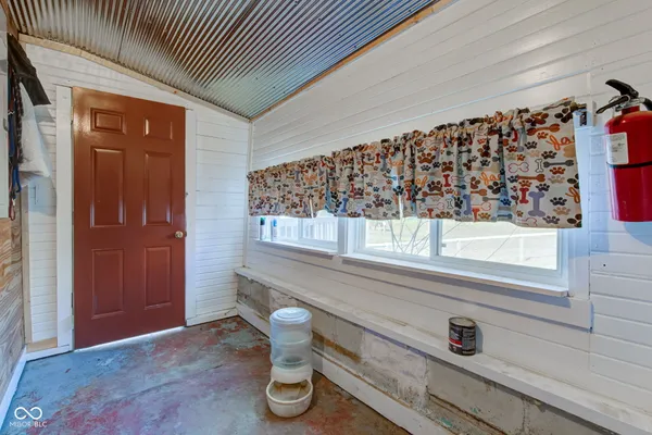 $285,000 | 215 North Lincoln Street, Galveston, IN 46932