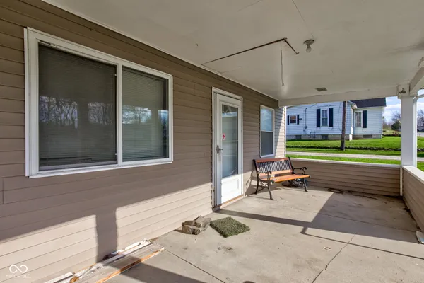 $285,000 | 215 North Lincoln Street, Galveston, IN 46932