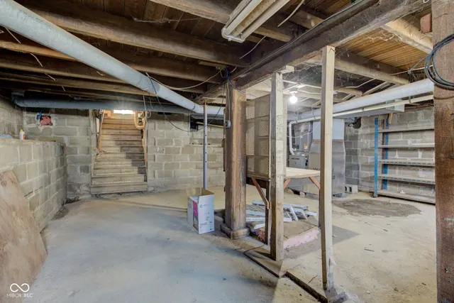 $310,000 | 215 North Lincoln Street, Galveston, IN 46932