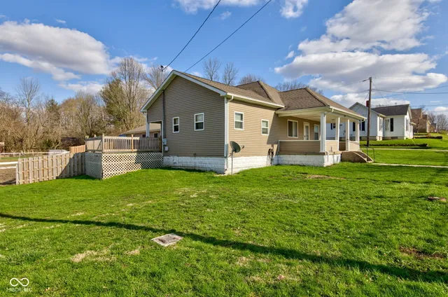 $310,000 | 215 North Lincoln Street, Galveston, IN 46932