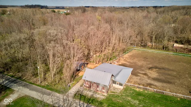 $310,000 | 215 North Lincoln Street, Galveston, IN 46932