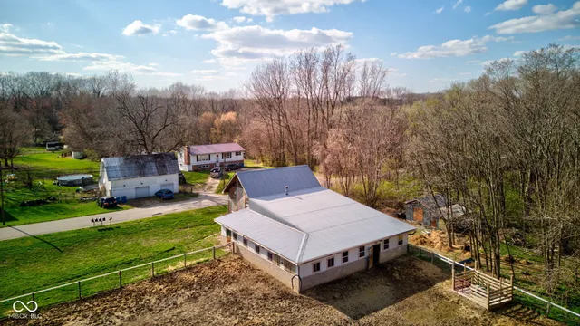 $310,000 | 215 North Lincoln Street, Galveston, IN 46932