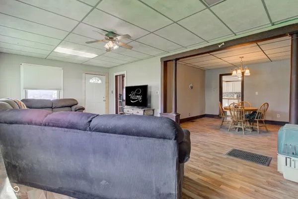$285,000 | 215 North Lincoln Street, Galveston, IN 46932