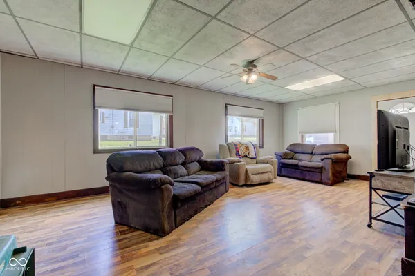 $285,000 | 215 North Lincoln Street, Galveston, IN 46932