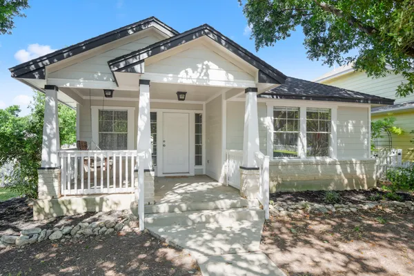 $275,000 | 151 Sampson, Kyle, TX 78640