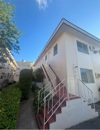 $1,795 | 42 Majorca Avenue, Unit 6, Coral Gables, FL 33134