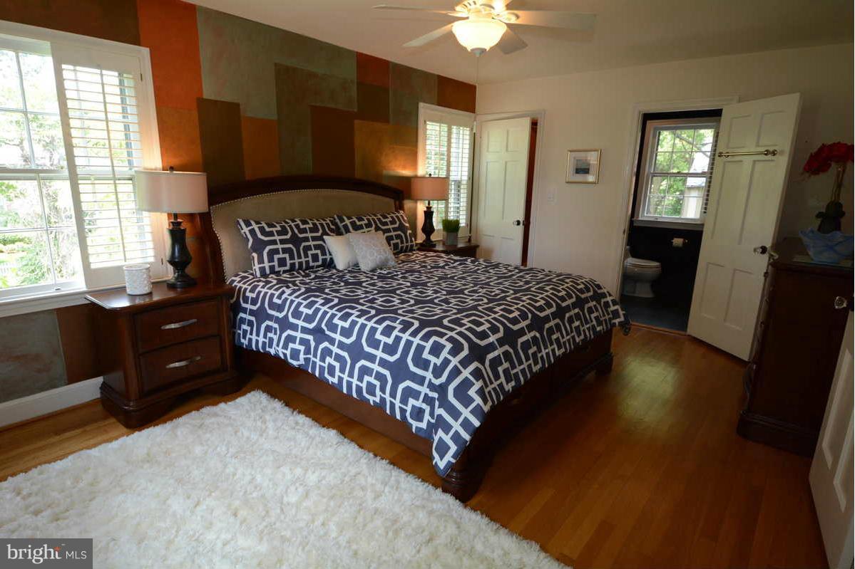 3239 Rittenhouse Street Northwest Washington, DC 20015 - Photo 15 of 30 Bedroom (Master)