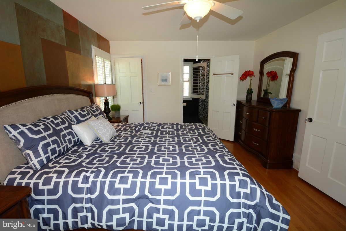 3239 Rittenhouse Street Northwest Washington, DC 20015 - Photo 16 of 30 Bedroom (Master)
