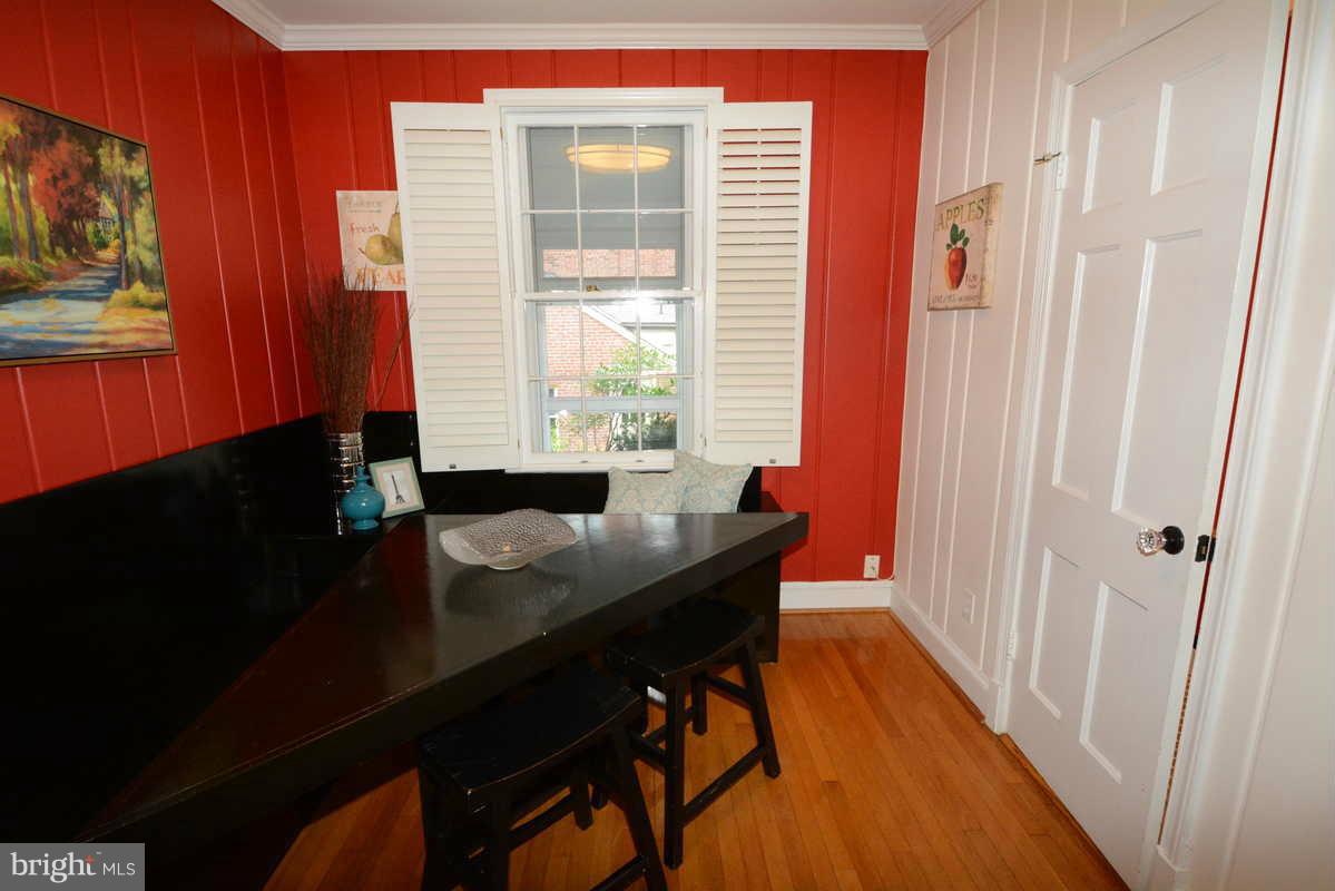 3239 Rittenhouse Street Northwest Washington, DC 20015 - Photo 7 of 30 Den