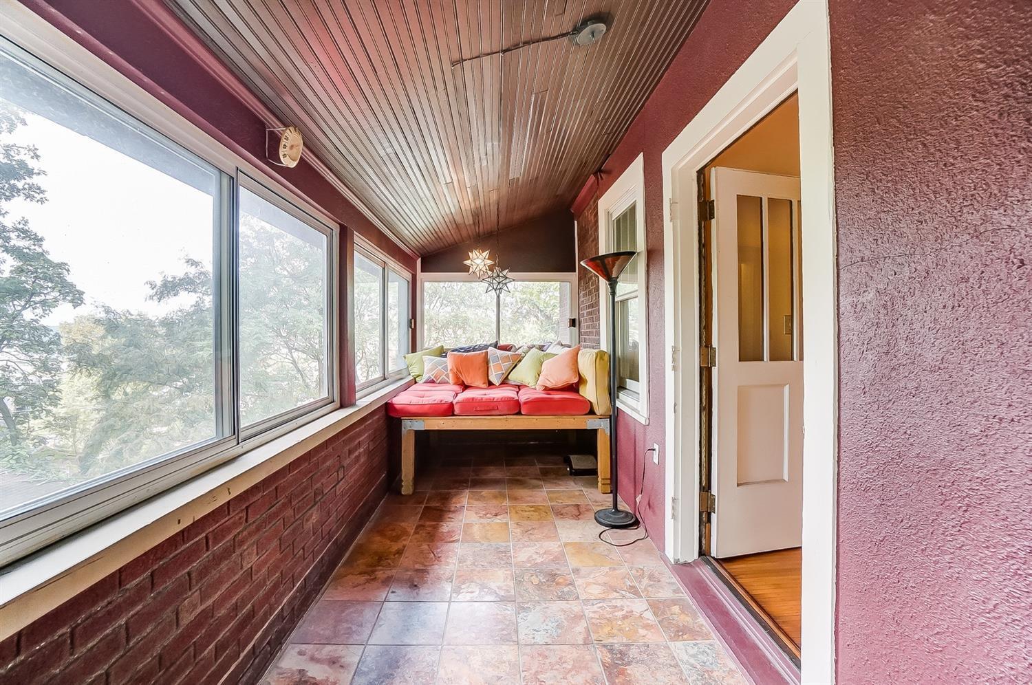 685 Riddle Road Cincinnati, OH 45220 - Photo 35 of 50 Gallery Image 35