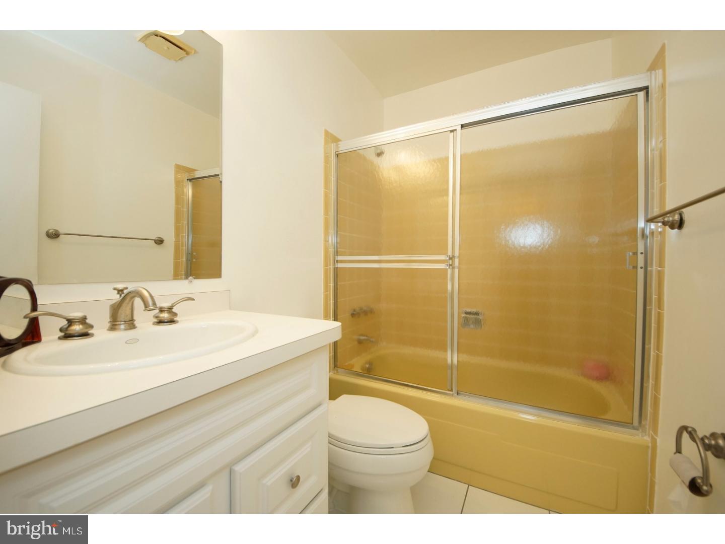 424 Bolton Road East Windsor, NJ 08520 - Photo 17 of 25