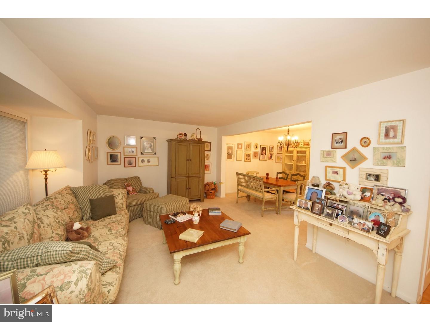 424 Bolton Road East Windsor, NJ 08520 - Photo 3 of 25