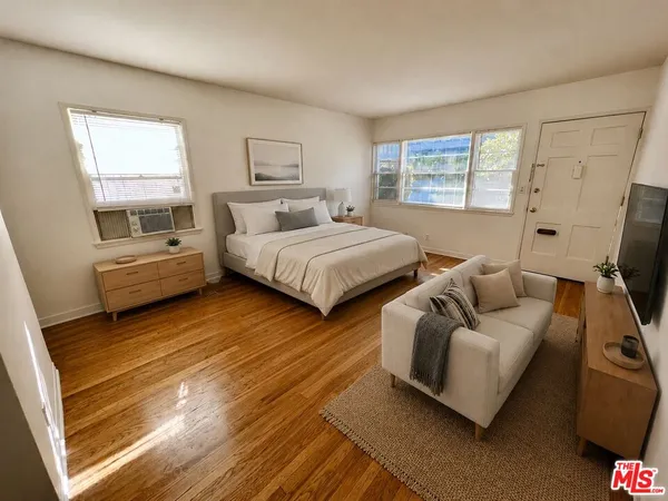 $2,200 | 814 19th Street, Unit E, Santa Monica, CA 90403