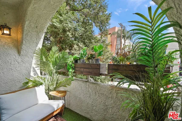 $649,000 | 10926 Bluffside Drive, Unit 3, Studio City, CA 91604