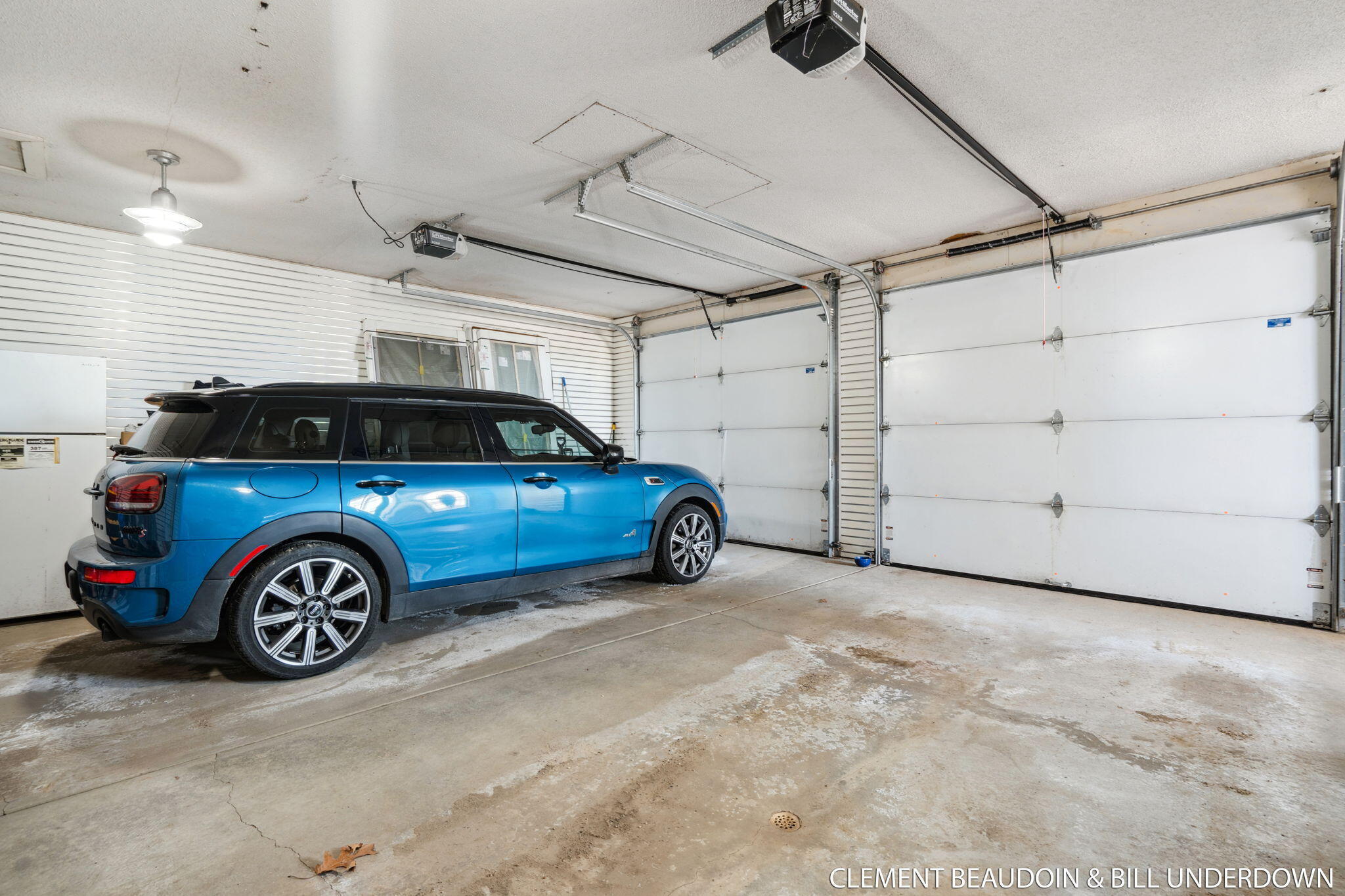 6309 Riverside Road Fennville, MI 49408 - Photo 104 of 107 oversized attached 2 car garage