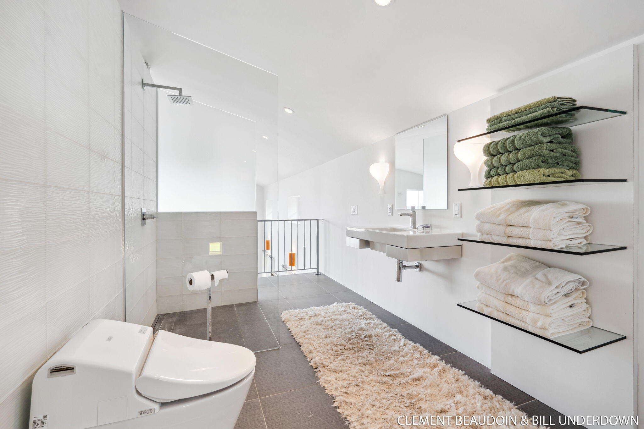 6309 Riverside Road Fennville, MI 49408 - Photo 40 of 107 primary ensuite