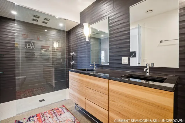 $2,350,000 | 6309 Riverside Road, Fennville, MI 49408