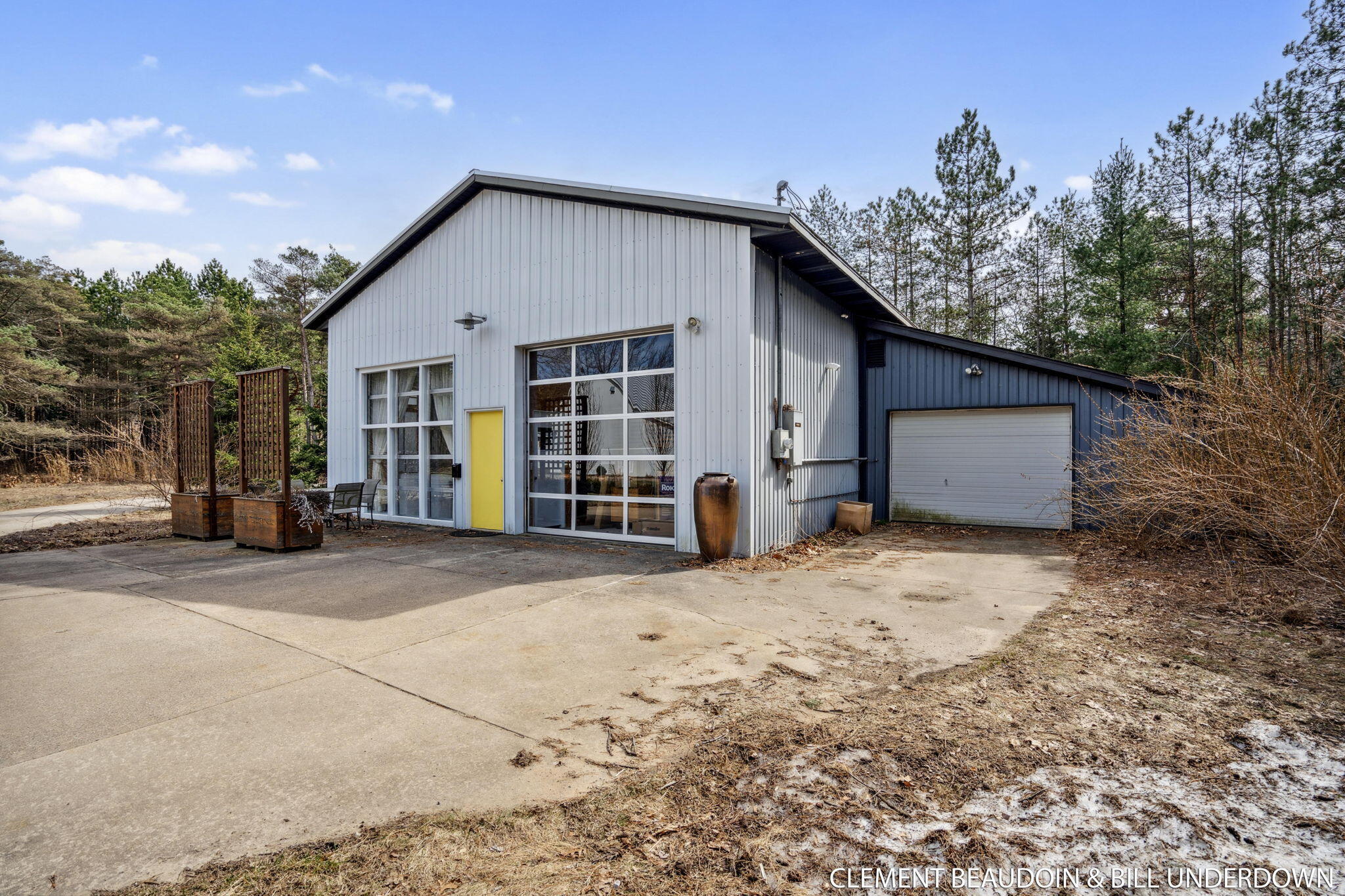 6309 Riverside Road Fennville, MI 49408 - Photo 71 of 107 guest quarters and storage