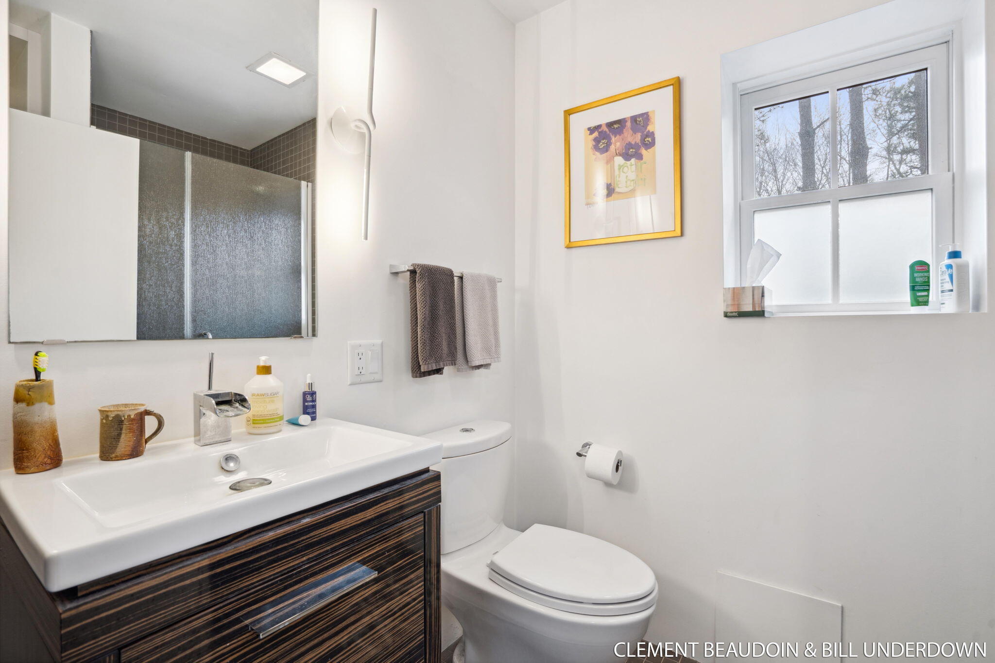 6309 Riverside Road Fennville, MI 49408 - Photo 77 of 107 guest suite 1 full bathroom