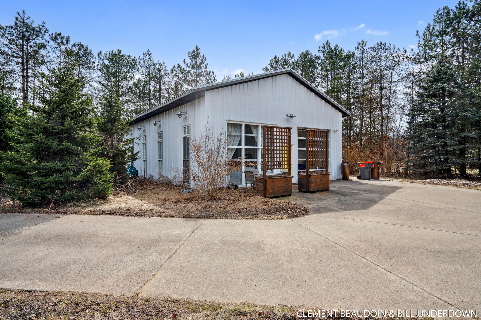 6309 Riverside Road Fennville, MI 49408 - Photo 84 of 107 separate barn