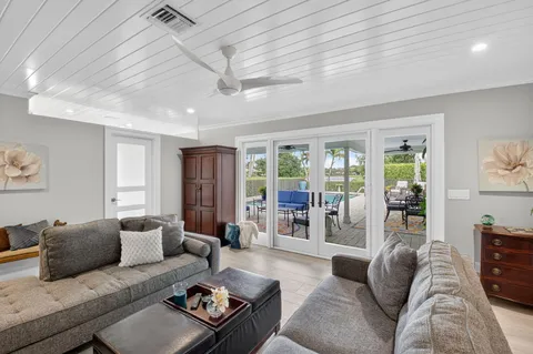 $1,695,000 | 11949 Date Palm Drive, Boynton Beach, FL 33436