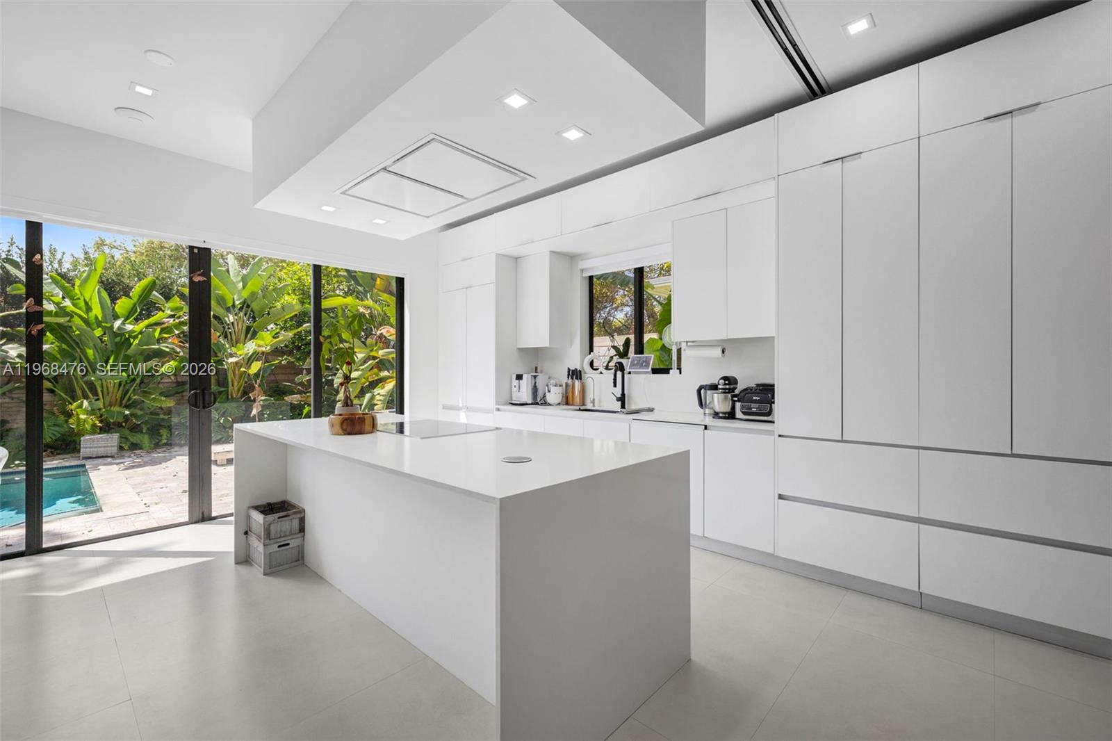 442 Southwest 15th Road Miami, FL 33129 - Photo 7 of 25