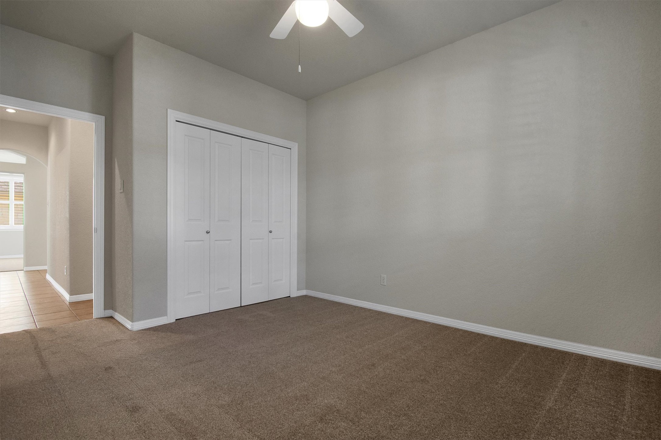 102 Lavaca Lane Georgetown, TX 78628 - Photo 24 of 30 2nd Guest Bedroom (carpet professionally cleaned)