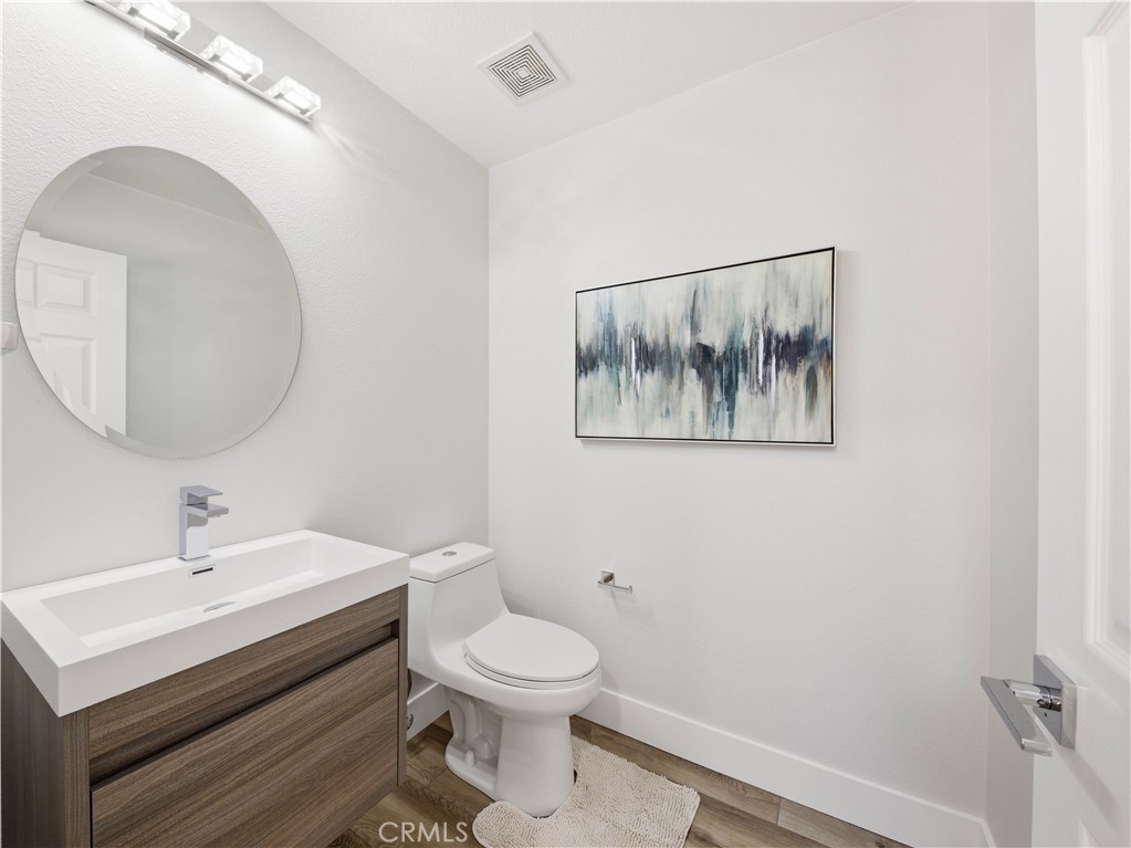 25710 Holiday, Unit C Stevenson Ranch, CA 91381 - Photo 10 of 29