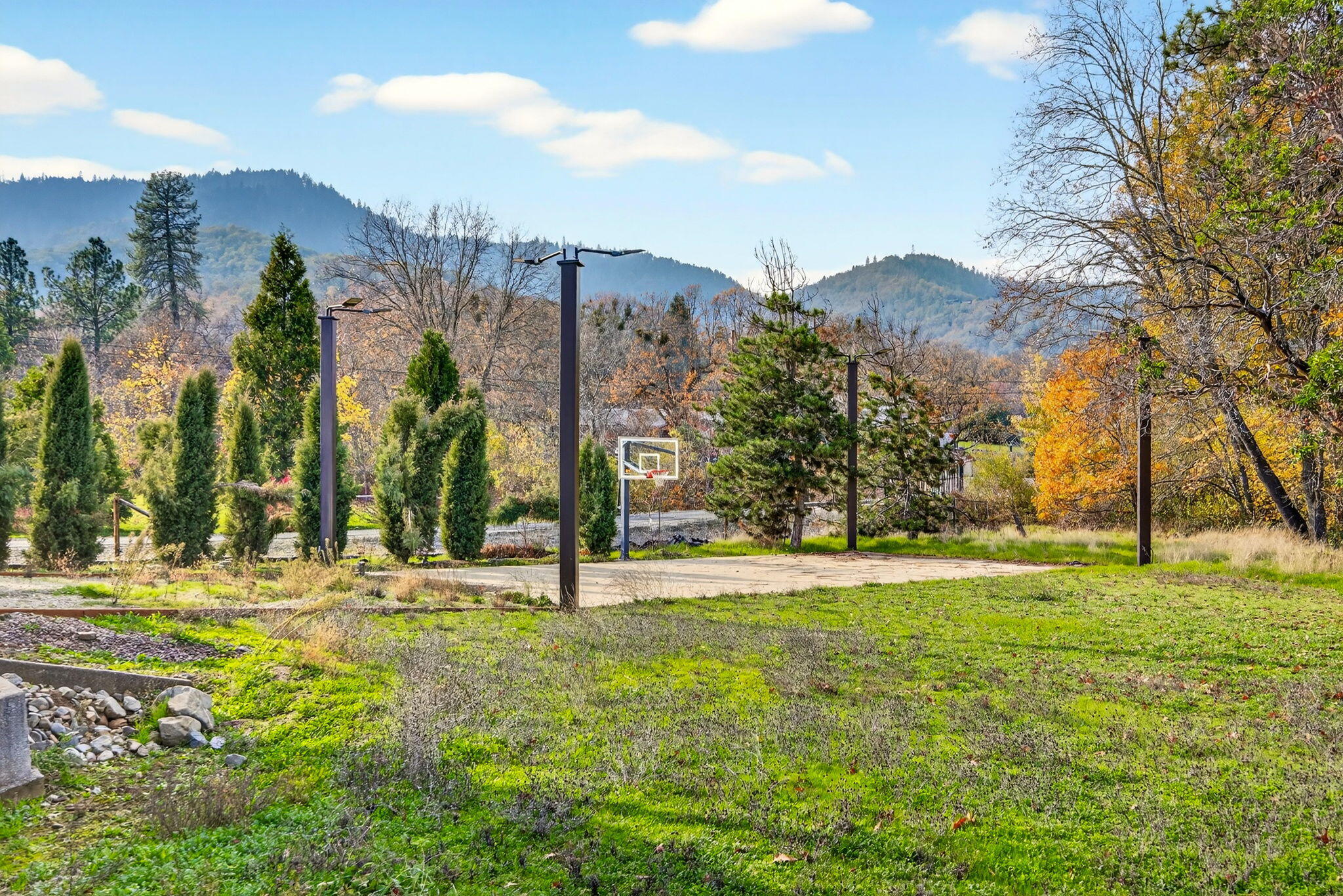 5650 Kane Creek Road Central Point, OR 97502 - Photo 57 of 115 ApxKC00050