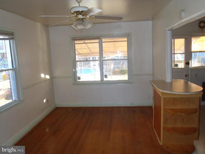 225 Riverthorn Road Middle River, MD 21220 - Photo 6 of 18 Dining Area