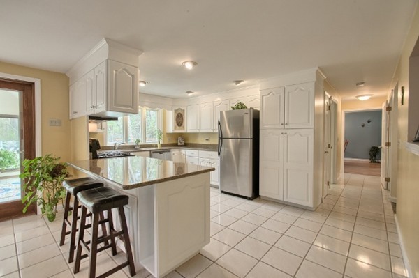 69 Carleton Road Carlisle, MA 01741 - Photo 13 of 30 Gallery Image 13