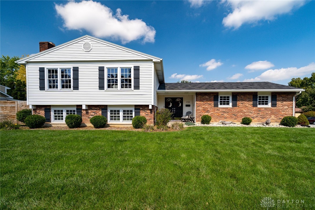 5709 Hunters Ridge Road Dayton, OH 45431 - Photo 1 of 47 Gallery Image 1