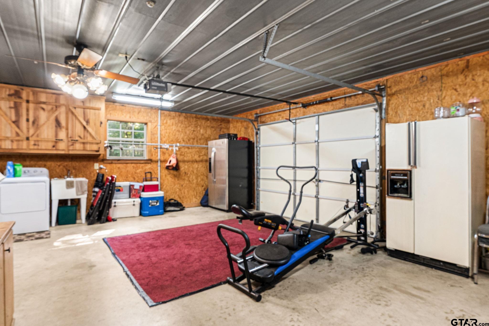 14615 County Road 2337 Tyler, TX 75707 - Photo 30 of 46 Laundry room/ another bonus room