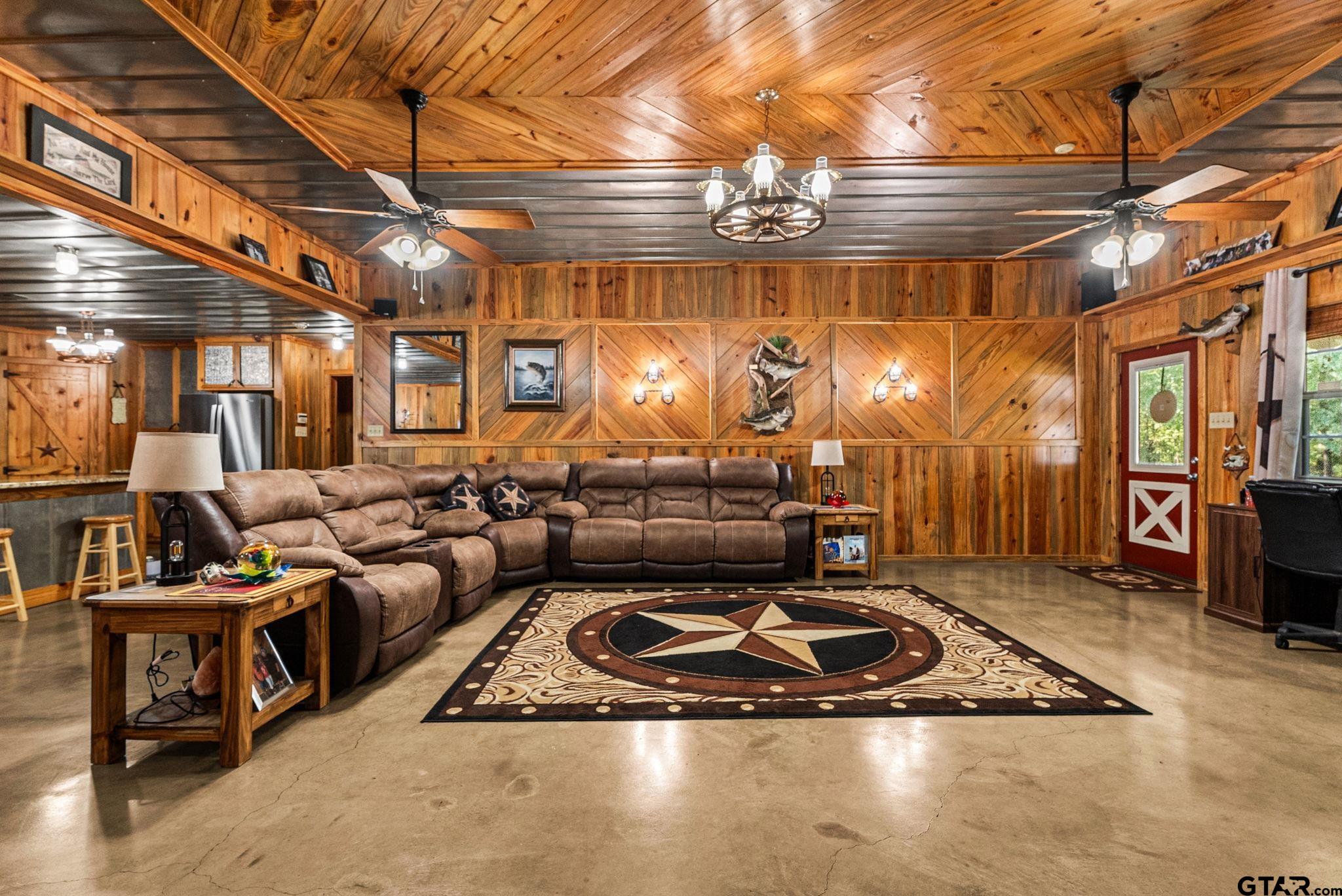 14615 County Road 2337 Tyler, TX 75707 - Photo 8 of 46