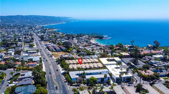 $5,500 | 1569 North Coast Highway, Unit 3, Laguna Beach, CA 92651