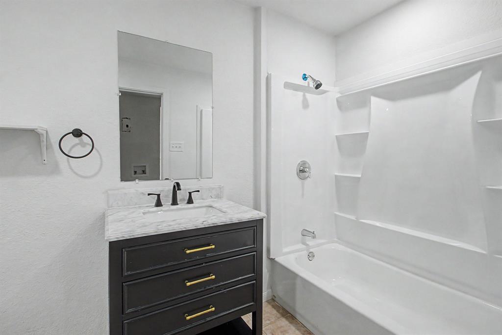 122 West 11th Street Irving, TX 75060 - Photo 20 of 29