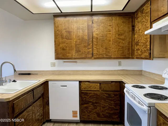 $499,000 | 3939 Mesa Cir Drive, Lompoc, CA 93436