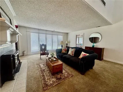 $585,000 | 17274 Kansas Avenue, Basehor, KS 66007