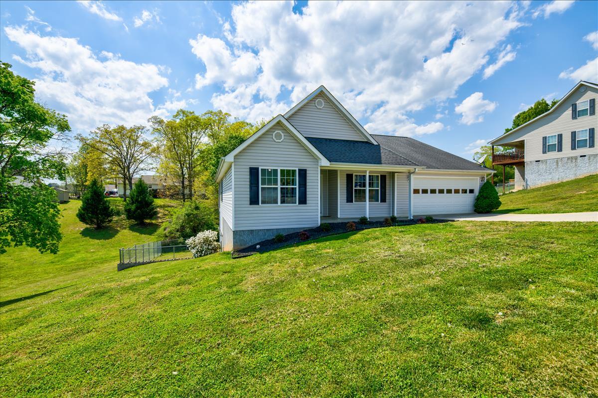193 Windy Ridge Drive Dayton, TN 37321 - Photo 2 of 23 193-Windy-Ridge-Dr-Dayton-TN-2