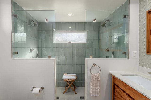 $4,190,000 | 383 Westbourne Street, San Diego, CA 92037